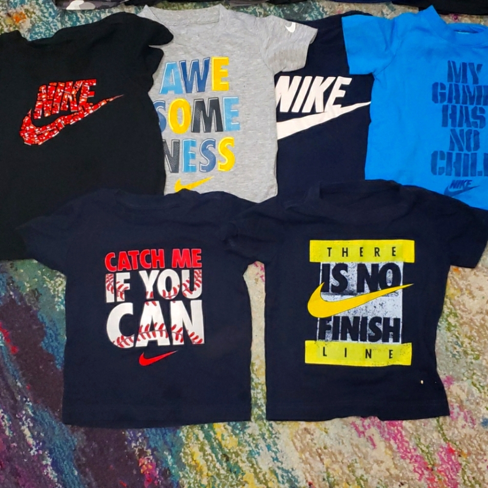 NIKE toddler tees